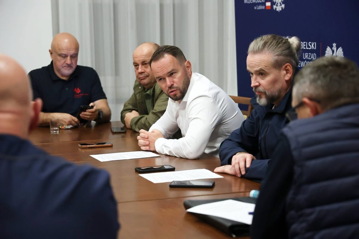 Dron uderzył 2 km od granicy w Dorohusku. Wojewoda zwołał sztab kryzysowy