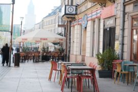 dobiega konca sezon ogrodkow gastronomicznych na deptaku 6bffb687467c