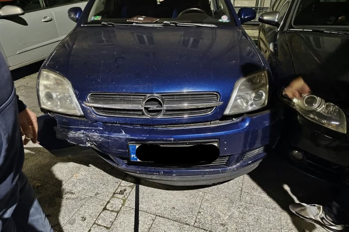 Pijany kierowca peugeota uszkodził 3 auta na ul. 1 Maja w Lublinie