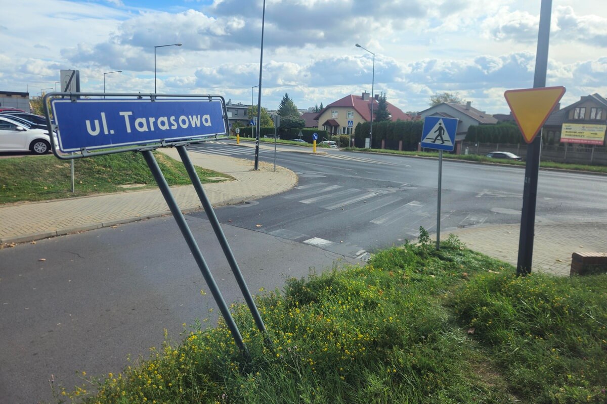 Koniec stania w nieskończoność przy Stokrotce. Drogowcy postawią światła i kamery | ZDJĘCIA 2 Skrzyżowanie ul. Willowej z ul. Tarasową w Lublinie